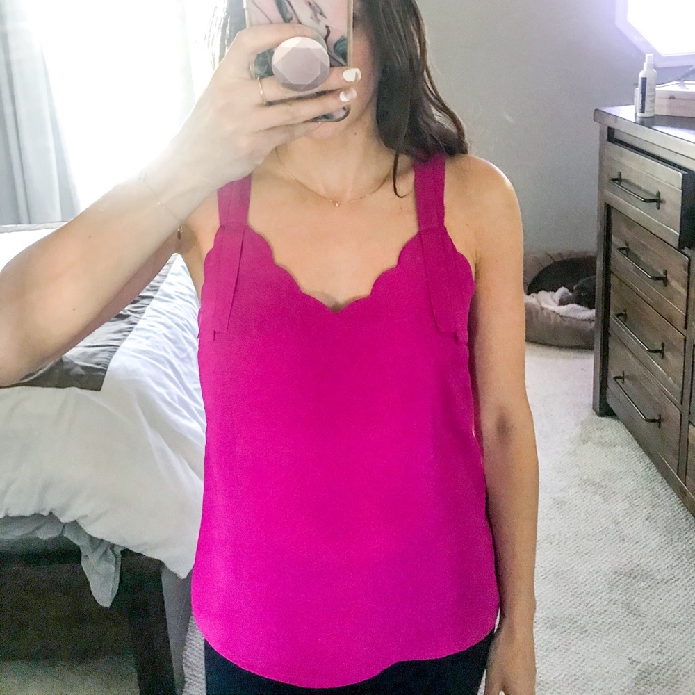 Scallop neck tank top